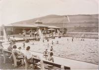 Ruhr-Schwimmbad Nach Eroeffnung 1932
